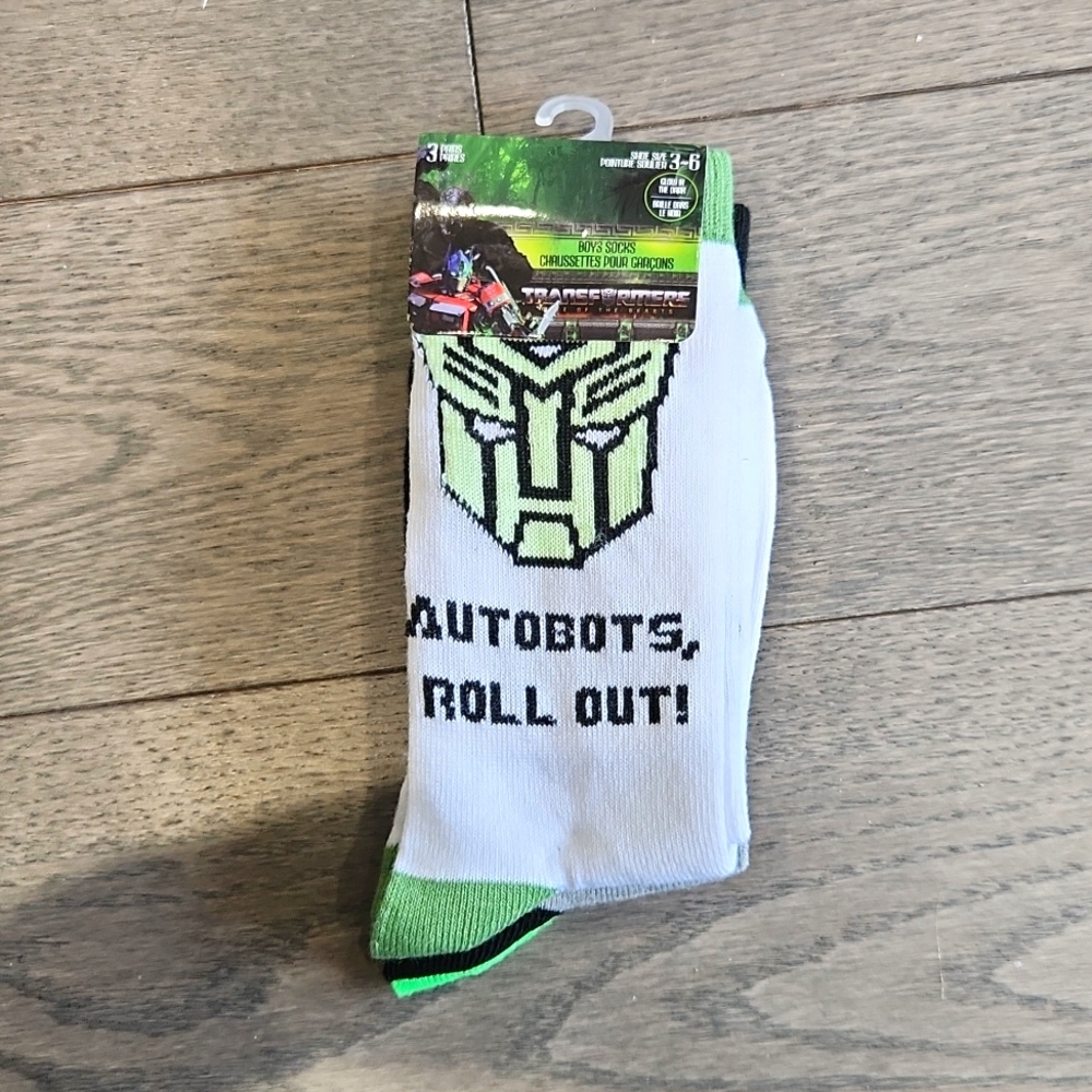 BNWT Transformers socks size youth 3-6